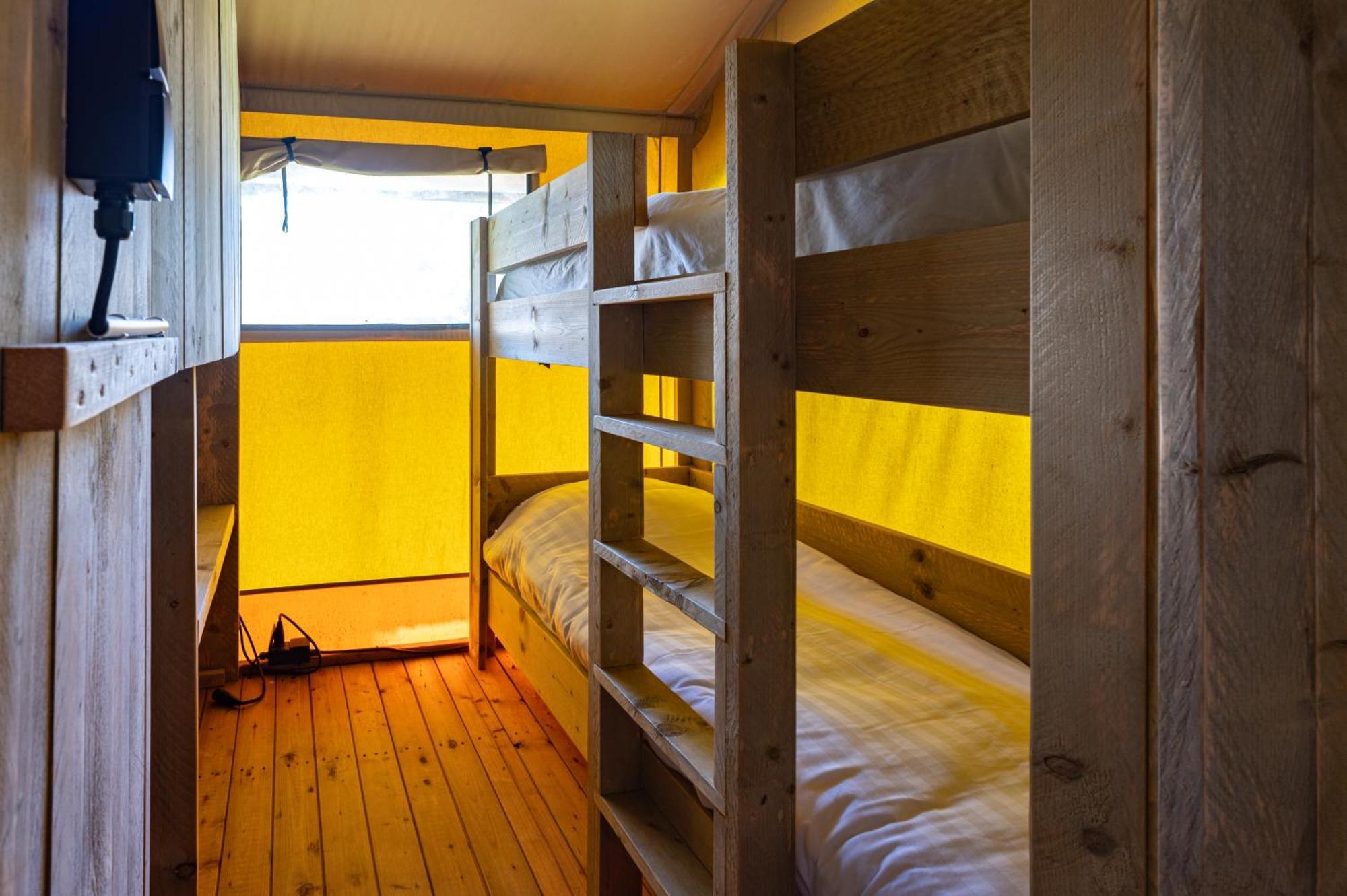 Camping Rcn La Ferme Du Latois Coëx Habitación foto