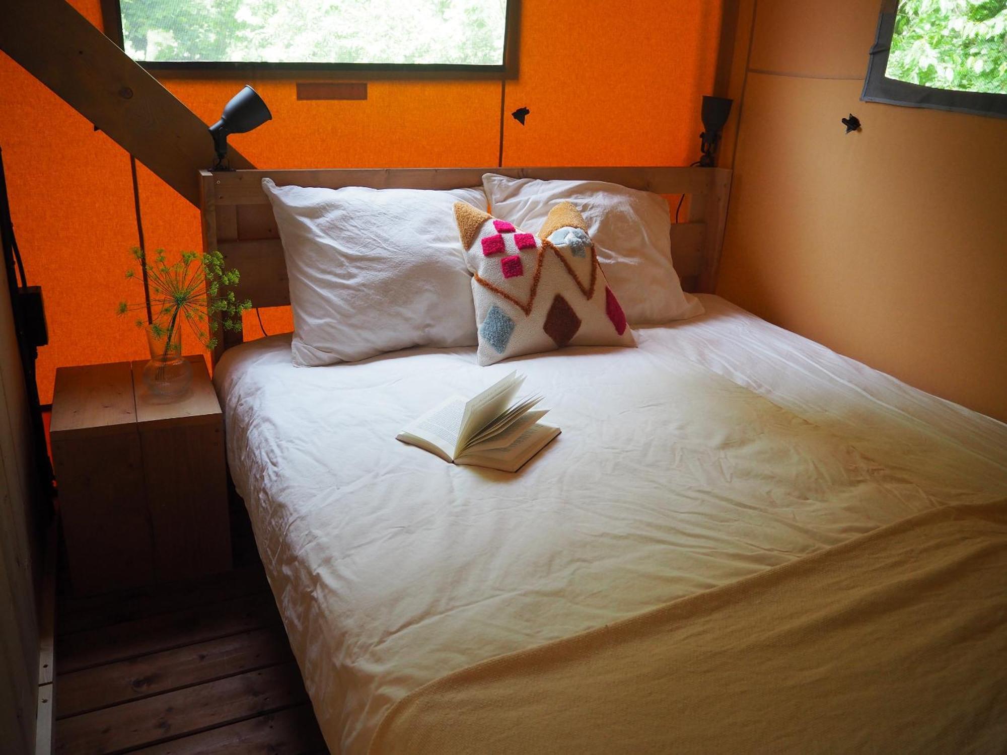 Camping Rcn La Ferme Du Latois Coëx Habitación foto